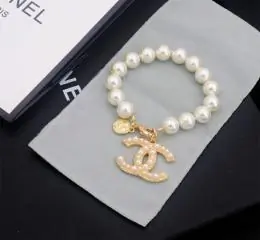 chanel bracelets pour femme s_11a0b43